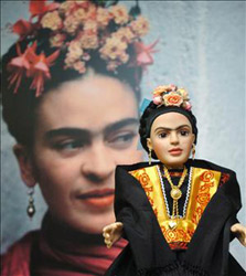 Frida Kahlo: Mu&ntilde;eca y una marca de tequila llevar&aacute; su nombre