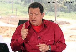 Чавес: против Венесуэлы готовится операция по образцу панамской