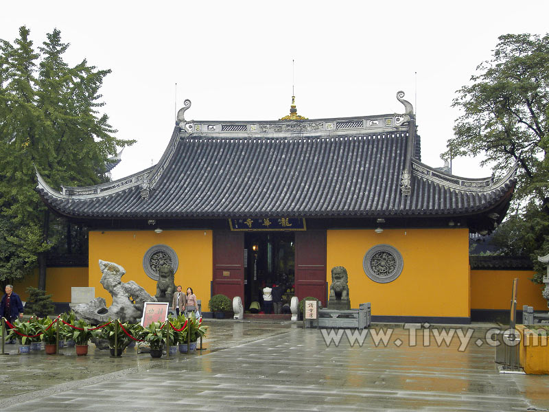 Храм Ланхуа