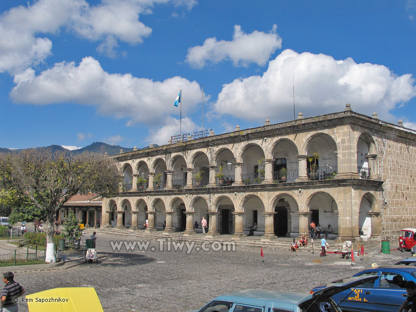 Ayuntamiento (The city council)