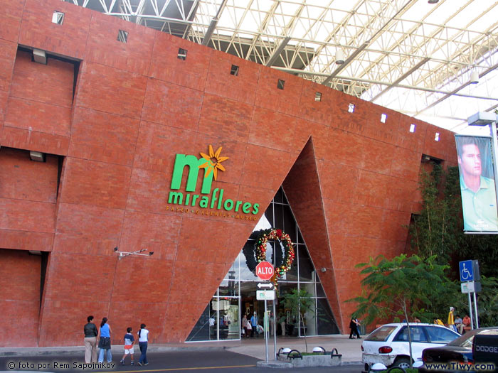 The modern shopping malls during the Christmas days