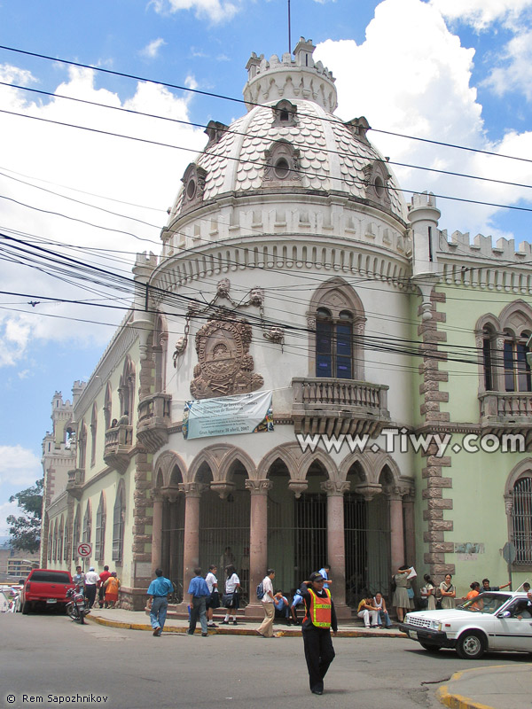 El viejo Palacio Presidencial