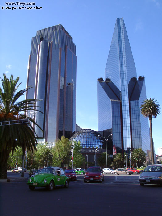 Architectures on Reform Avenue (Paseo La Reforma)