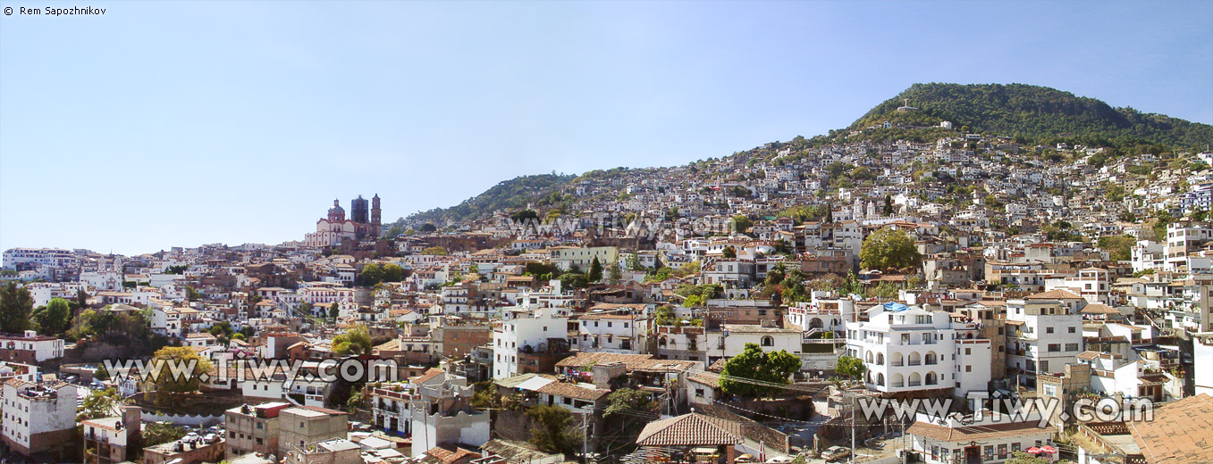 Panoramic view of Taxco