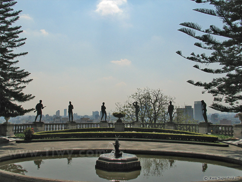 �Children-heroes� - under that name the heroic six of cadets came into history of Mexico
