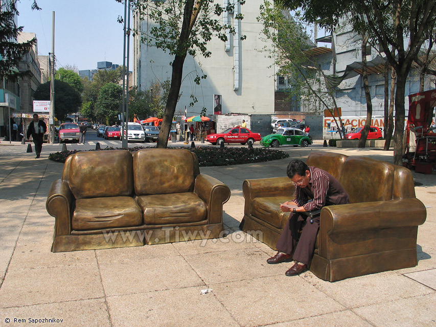 �Dialogue of benches� (Dialogo de bancas)
