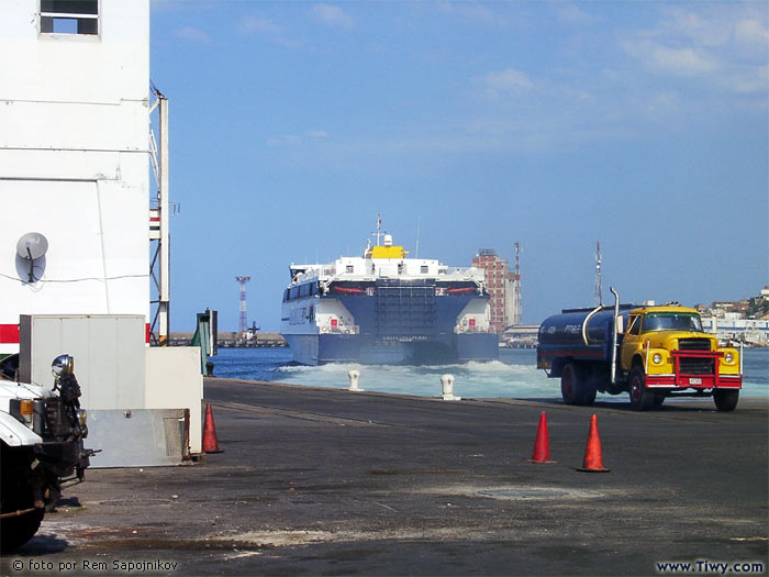Partida desde La Guaira