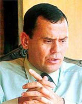 Карлос Кастаньо (фото с сайта farc.narod.ru )