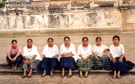 Счастливые гватемальцы (фото Tiwy.com)