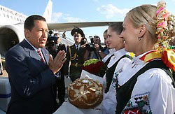 Presidente Chávez llega a Bielorussia Presidente Chávez llega a Bielorussia