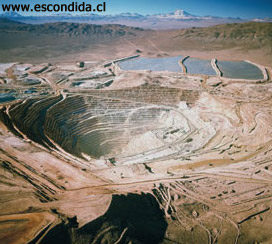 Рудник «Эскондида»  (Фото с сайта www.escondida.cl)