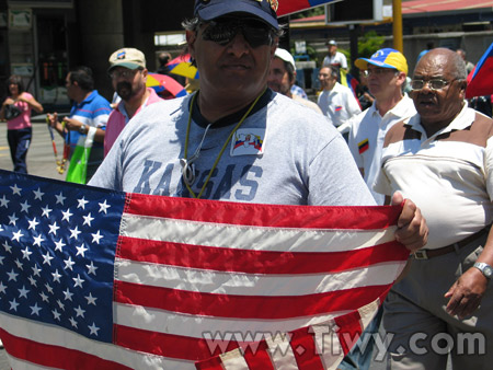 Un grupo de la oposicion (Foto: Tiwy.com)