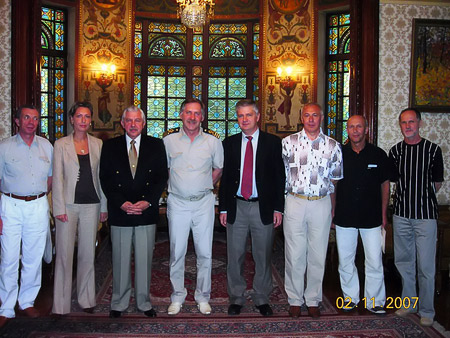 Экипаж судна «Академик Йоффе» посетил Посольство России в Уругвае
