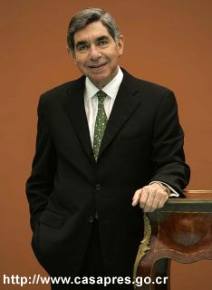 &#211;scar Arias S&#225;nchez (Foto desde www.casapres.go.cr)