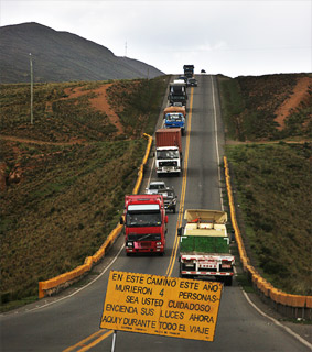 Bolivia: Pese a huelga de transporte Evo Morales mantiene decreto contra choferes borrachos