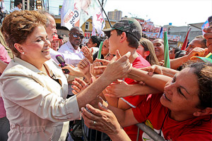 Brasil: Rousseff ampl&#237;a su ventaja a casi 20 puntos