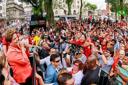 Оптимистическая улыбка Дилмы Руссефф