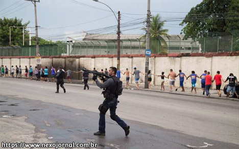 Полицейские Бразилии не гнушаются массовыми арестами гражданского населения