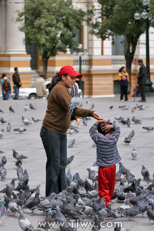 Today, the Murillo square is the favorite place of rest of city dwellers