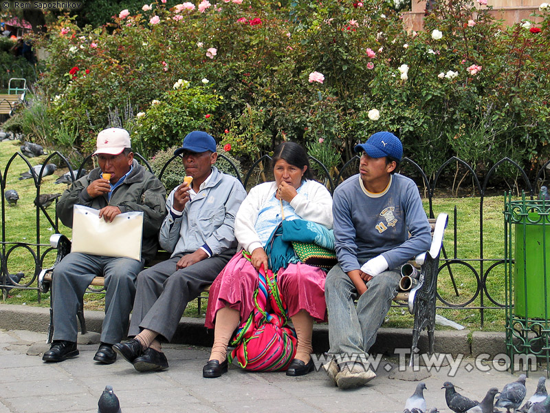 Today, the Murillo square is the favorite place of rest of city dwellers