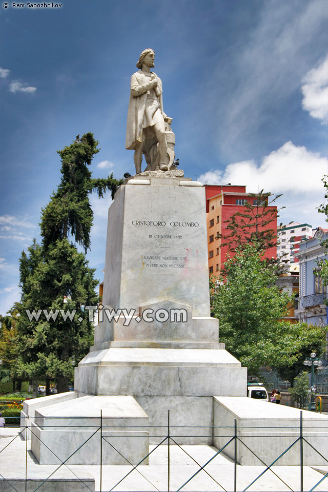 The monument to Christopher Columbus (La Paz, Bolivia)