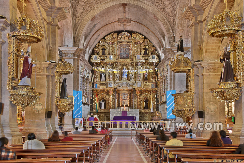 Inside the San Francisco church