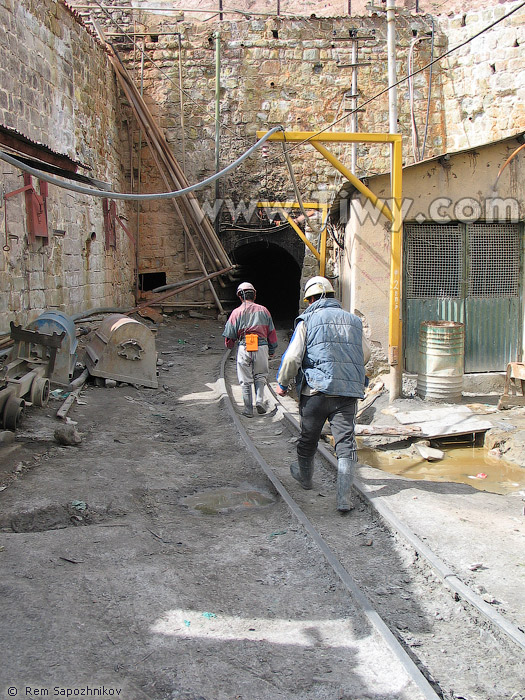 Daily life of miners - Potosi, Bolivia