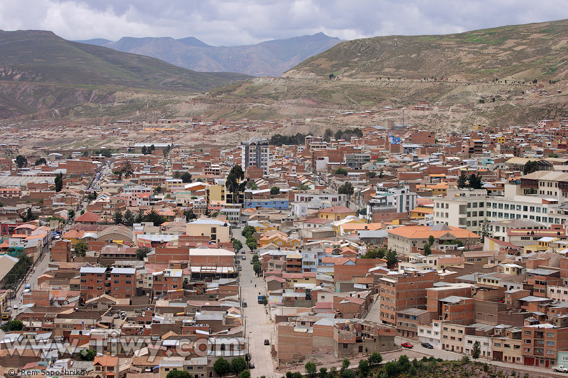 Observation tower Pari Orcko - Potosi, Bolivia