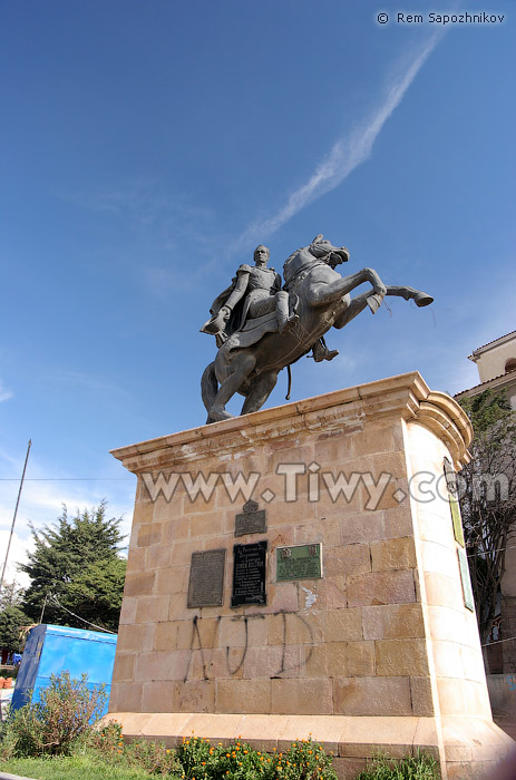 Monument to Simon Bolivar