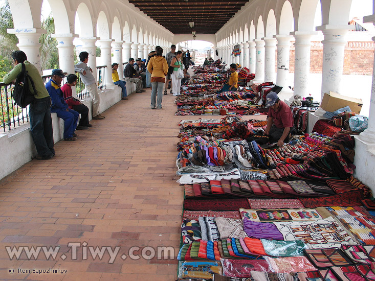 Comerciantes de souvenir - Sucre, Bolivia