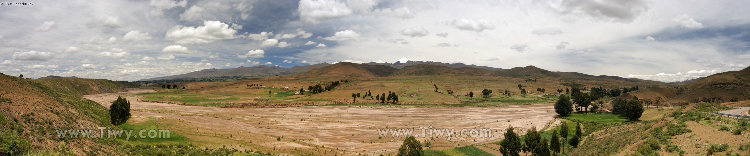 Camino entre Sucre y Potosí