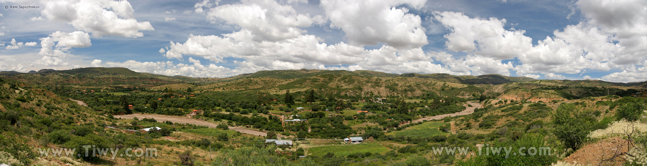 Camino entre Sucre y Potosí