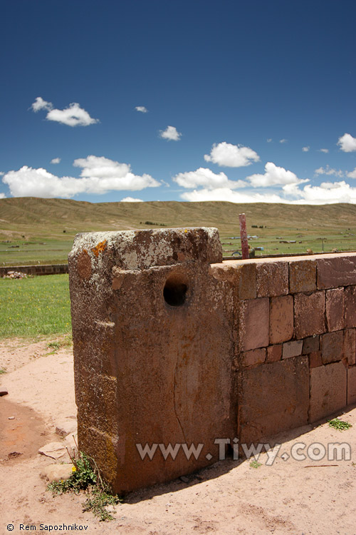 Opening in the stone block