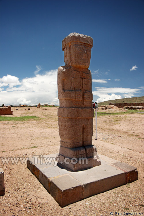 Ponce Monolith