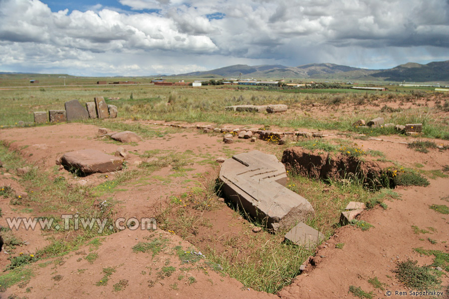 Puma Punku - Tiwanaku, Bolivia