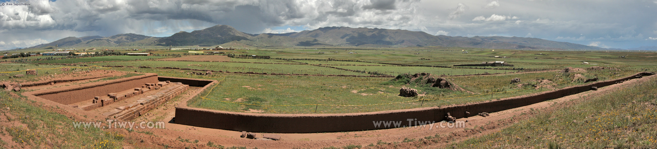 Puma Punku - Tiwanaku, Bolivia