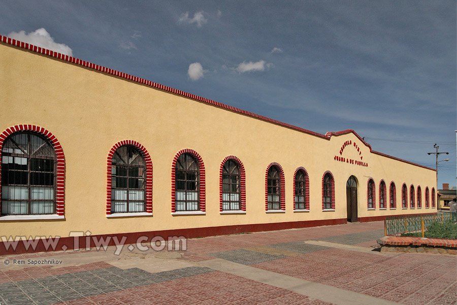 Escuela Mixta Juana de Padilla