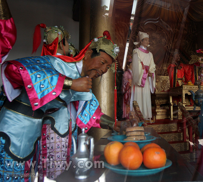 Wax figures museum at the upper level of the Dragon Pavilion