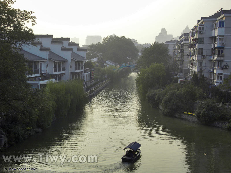 南京秦淮河。