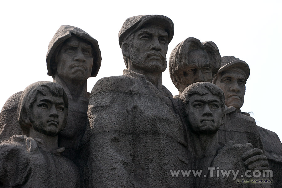 Monument to the fallen fighters