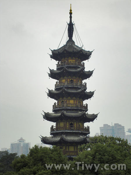 Pagoda Longhua