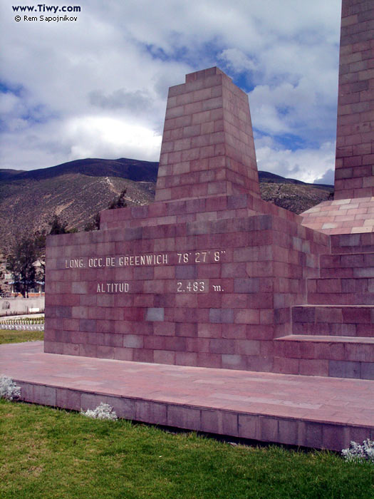 La Mitad Del Mundo