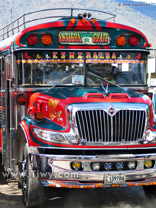 Bus terminal in Antigua