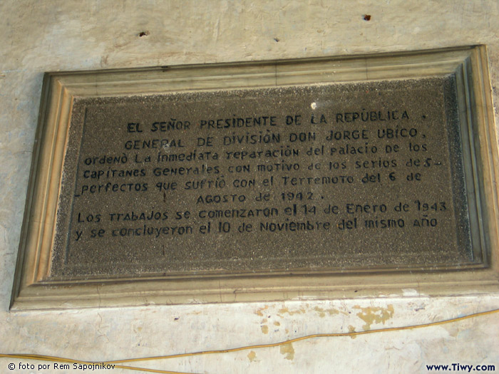 It is from here that the governors general (capitanes generales) exercised power in Latin America.