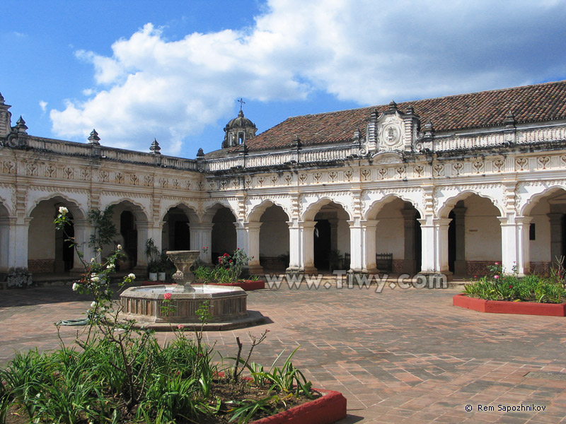 Real Pontifica Universidad de San Carlos de Guatemala