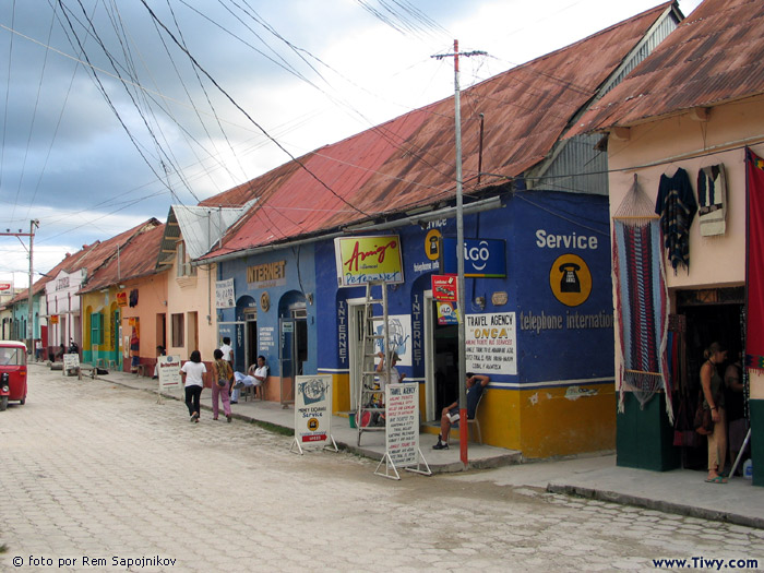 The town of Flores