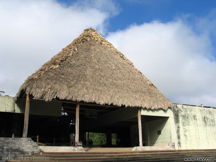 El punto principal de la concentracion previa de los turistas en Tikal. 