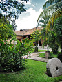 Museo arqueolgico con sus objetos en exposicins