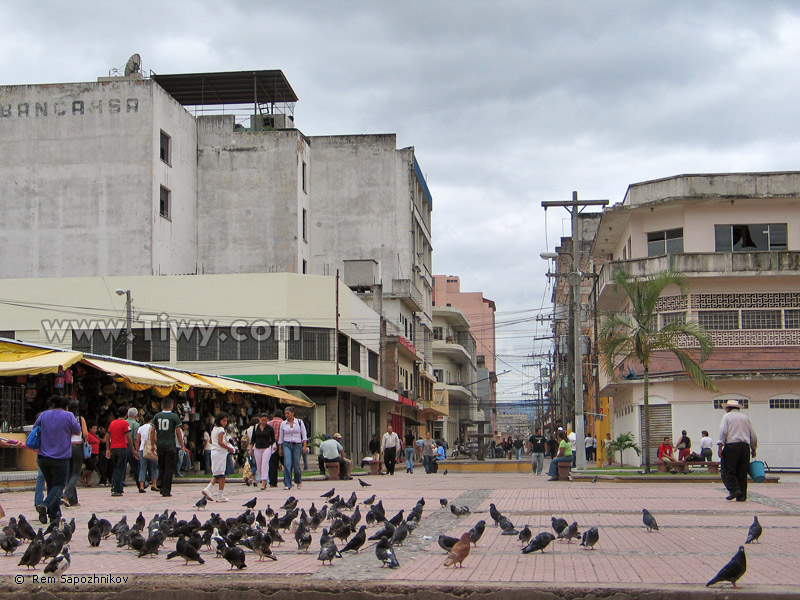 Si se desea, es posible desandar por las callejuelas contiguas