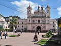 Los Dolores square